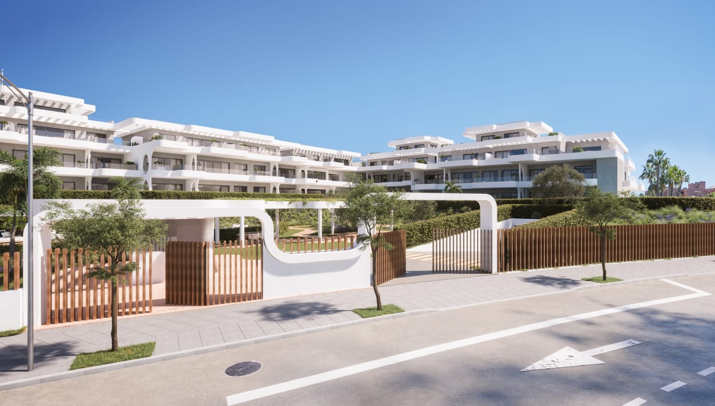 2-Bedroom Ground Floor Apartment with Garden