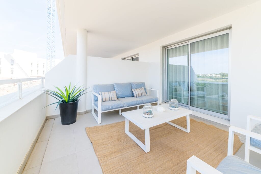 OCEANA GARDENS –  Cancelada, New Golden Mile, Estepona (KEY-READY)